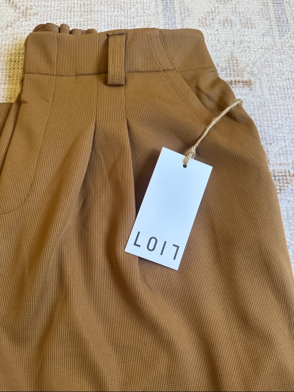 Wide-Leg High-Rise Trousers Pants in Caramel - Picture 6 of 7
